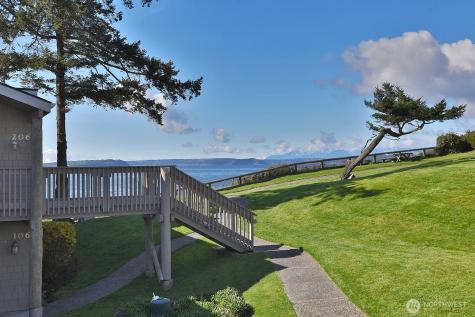 816 Old Beach Road Freeland WA 98249