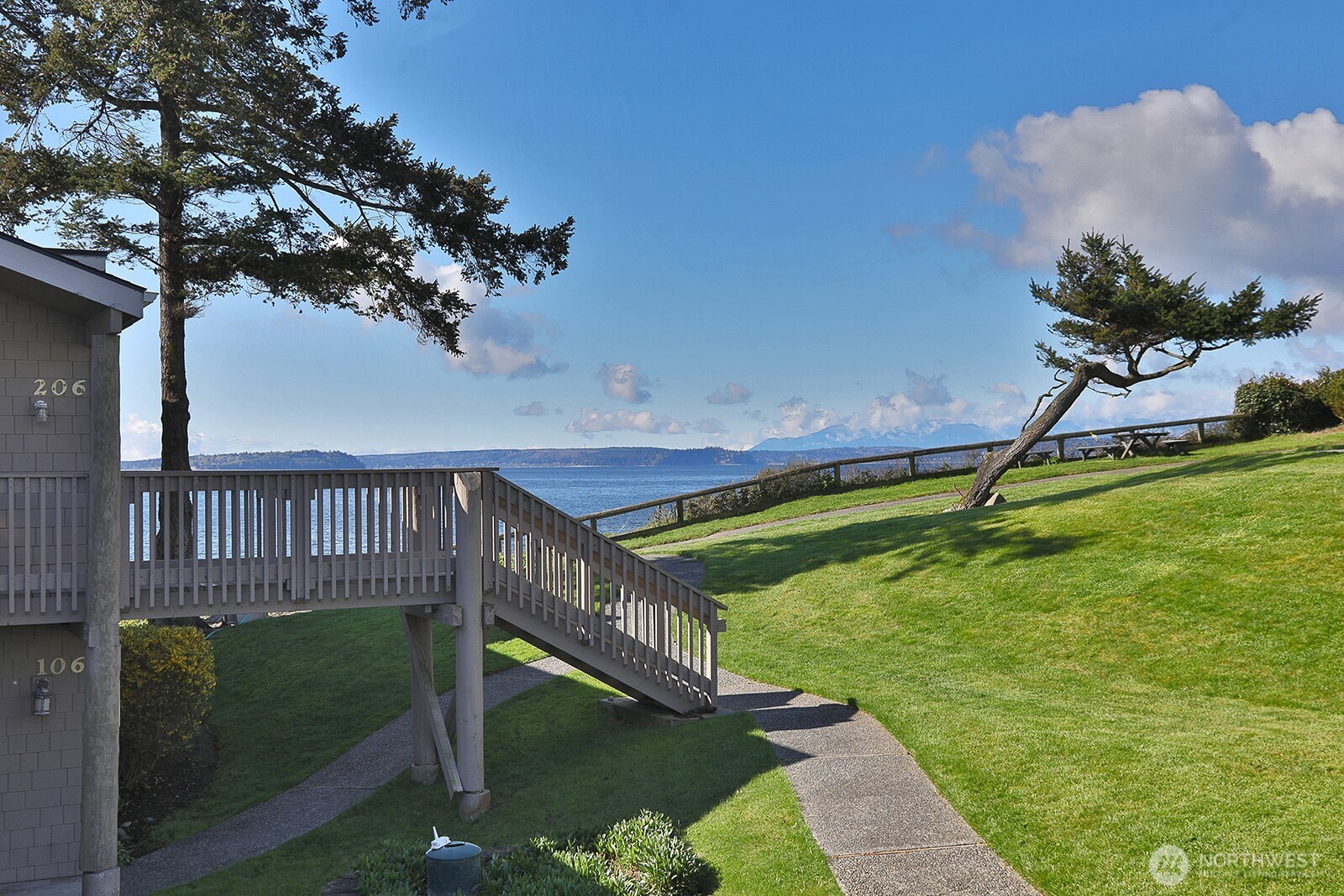 816 Old Beach Road Freeland WA 98249