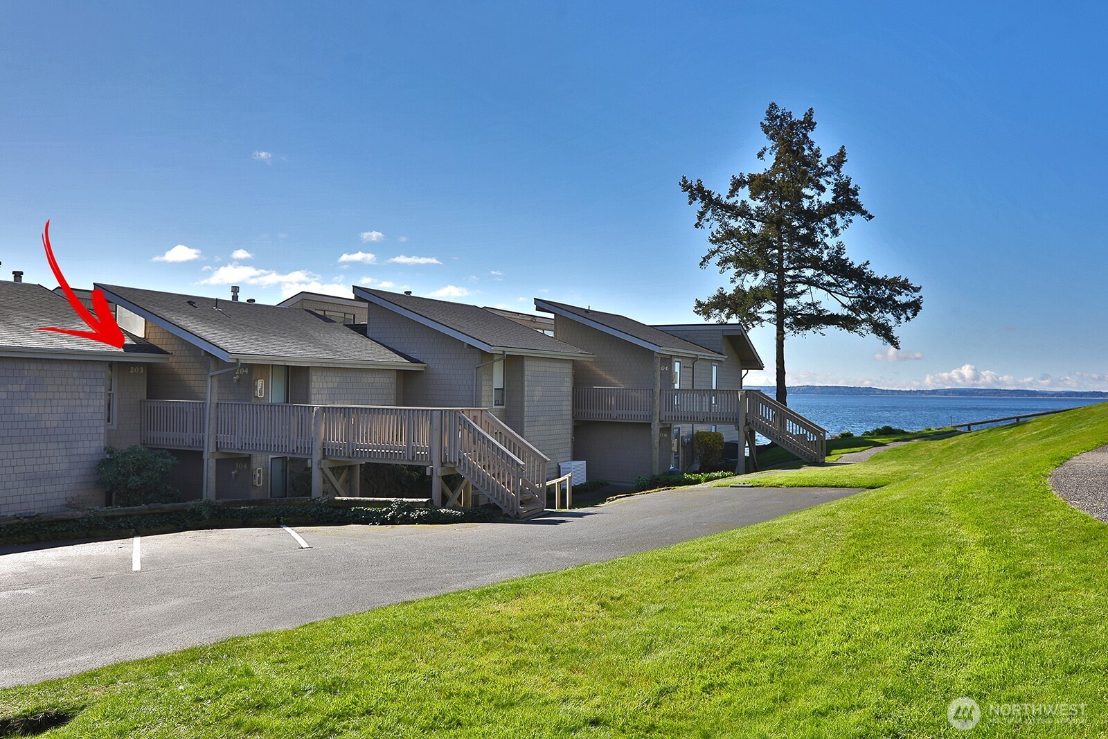 816 Old Beach Road Freeland WA 98249