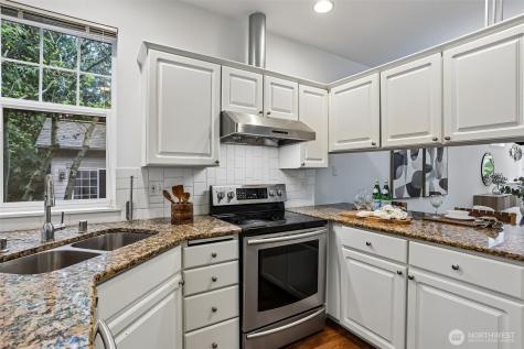 9834 NE 130th Place Kirkland WA 98034