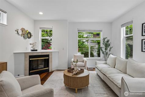 9834 NE 130th Place Kirkland WA 98034