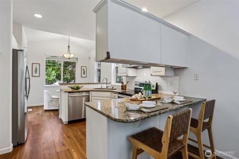 9834 NE 130th Place Kirkland WA 98034