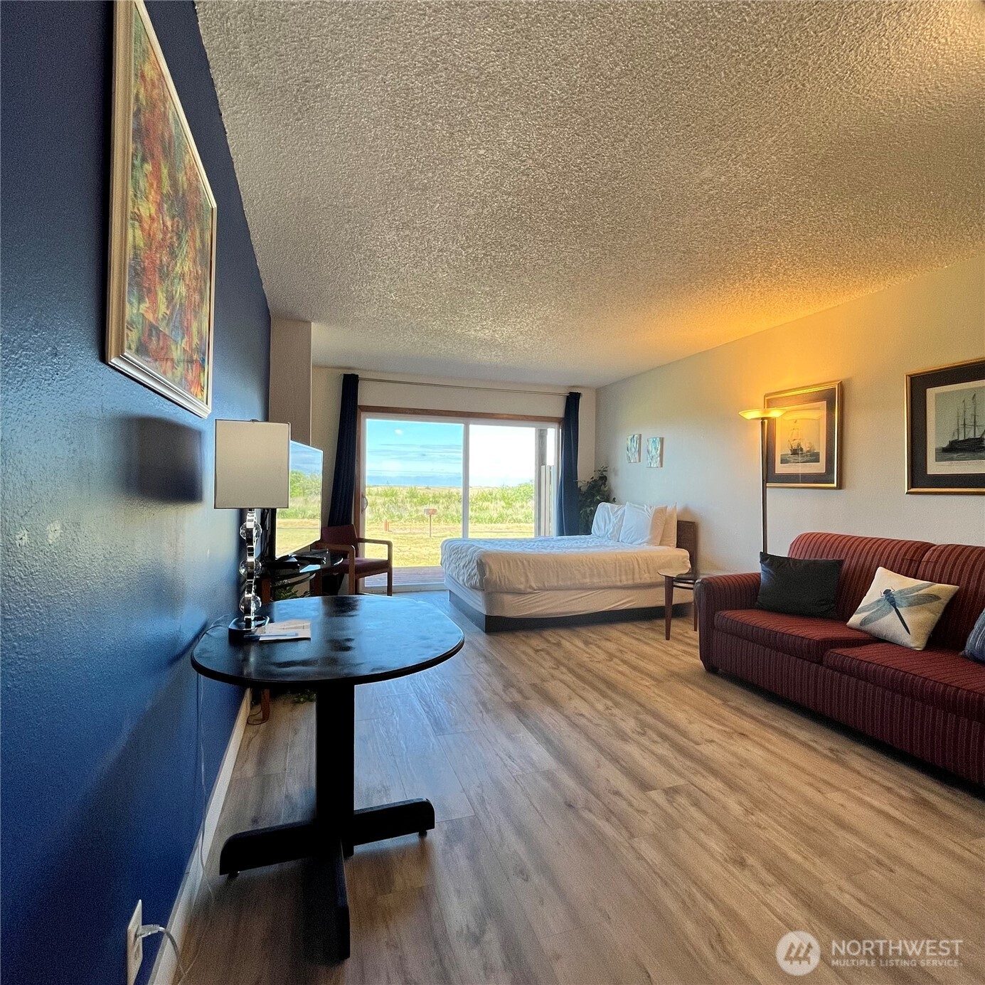 304 14th Street NW Long Beach WA 98631