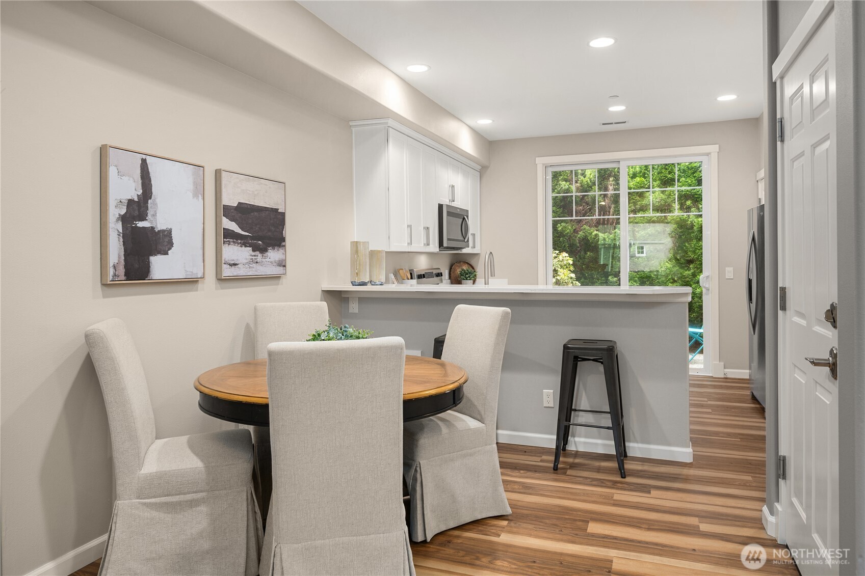 4126 248th Court SE Sammamish WA 98029