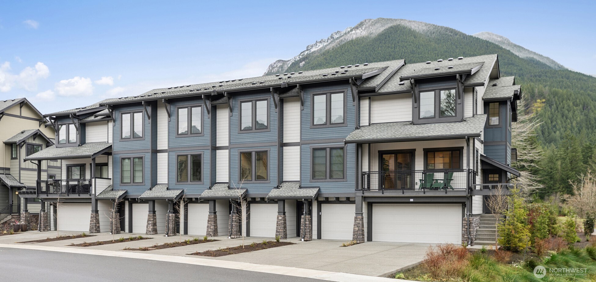 2010 SE 12th Street North Bend WA 98045