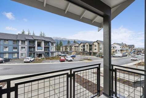 2010 SE 12th Street North Bend WA 98045