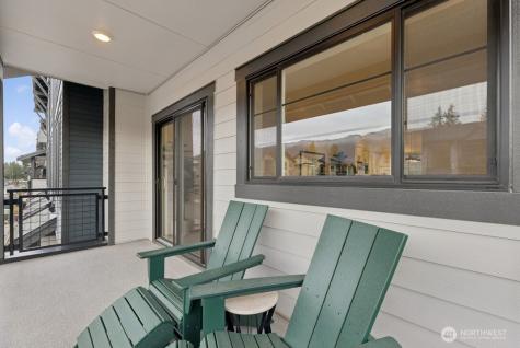 2010 SE 12th Street North Bend WA 98045