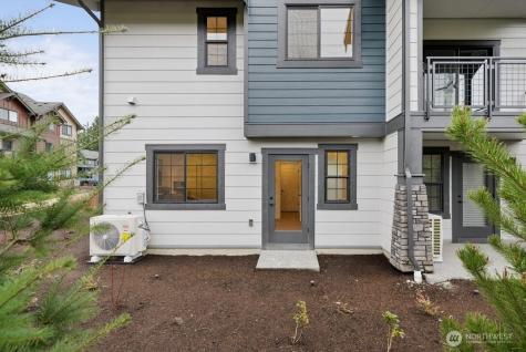 2010 SE 12th Street North Bend WA 98045