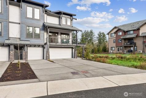 2010 SE 12th Street North Bend WA 98045