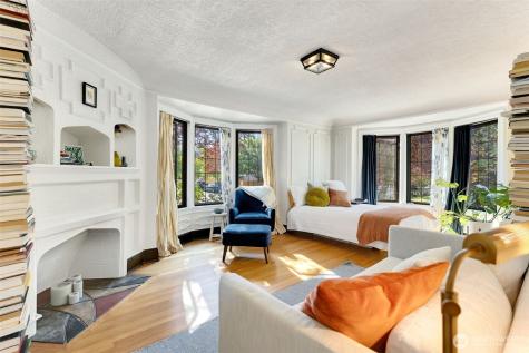 1101 17th Avenue Seattle WA 98122