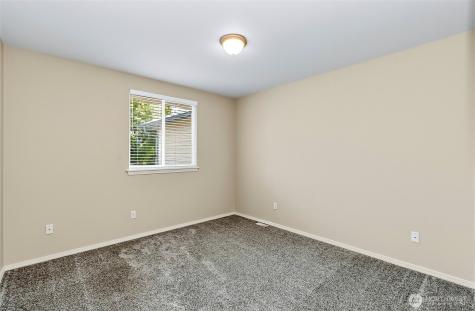 9524 2nd Street SE Lake Stevens WA 98258