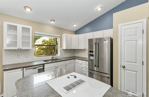 9524 2nd Street SE Lake Stevens WA 98258