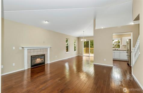 9524 2nd Street SE Lake Stevens WA 98258