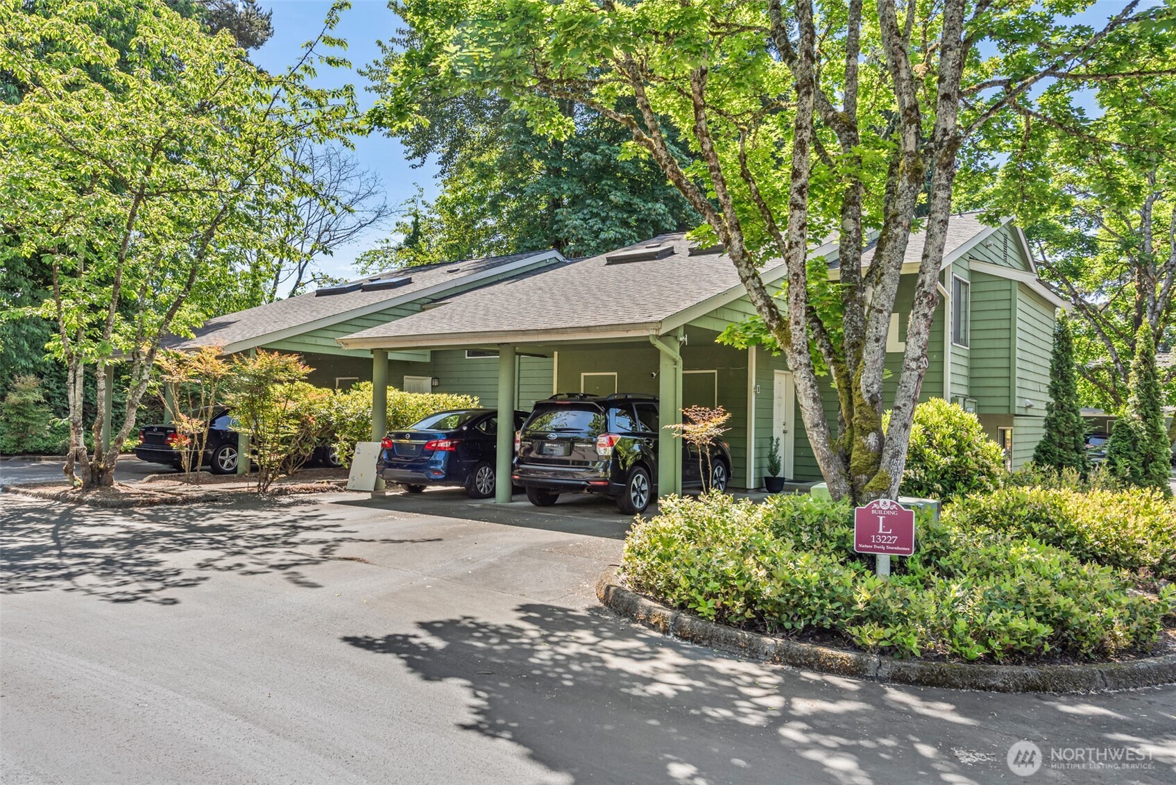13227 SE 256th Street Kent WA 98042