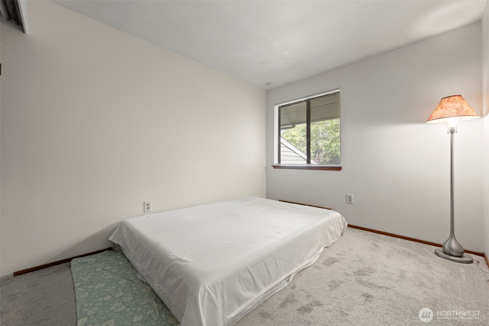 13227 SE 256th Street Kent WA 98042
