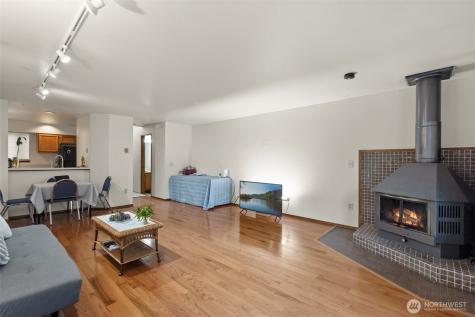 13227 SE 256th Street Kent WA 98042