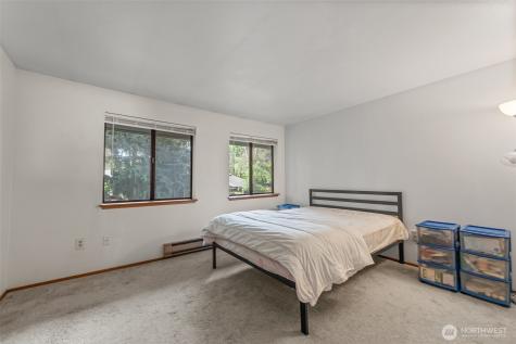 13227 SE 256th Street Kent WA 98042