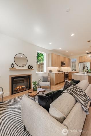 11812 NE 103rd Place Kirkland WA 98033