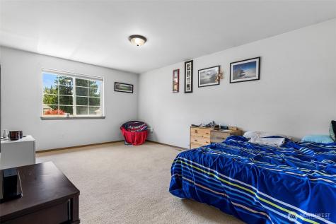 18211 58th Street Ct E Lake Tapps WA 98391