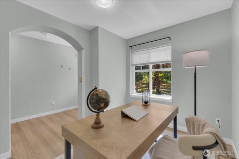 22653 Alder Crest Lane Redmond WA 98053