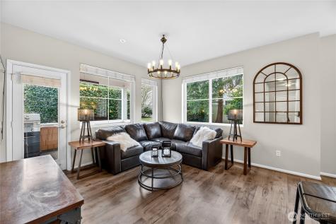 503 225th Lane NE Sammamish WA 98074