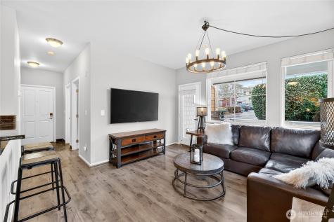 503 225th Lane NE Sammamish WA 98074