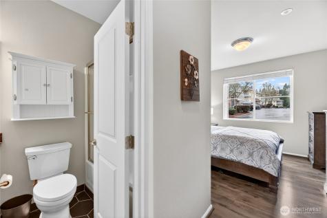 503 225th Lane NE Sammamish WA 98074