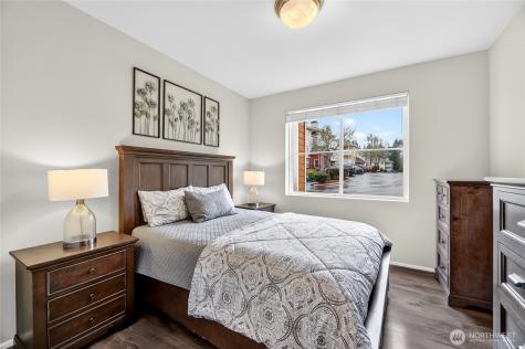 503 225th Lane NE Sammamish WA 98074