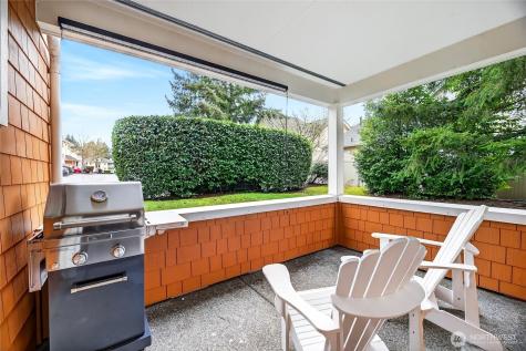 503 225th Lane NE Sammamish WA 98074