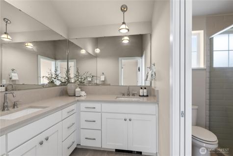 22729 SE 14th Court Sammamish WA 98075
