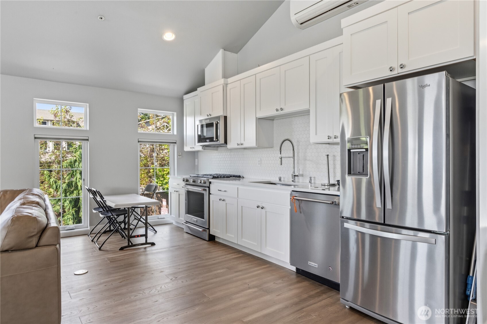 22729 SE 14th Court Sammamish WA 98075