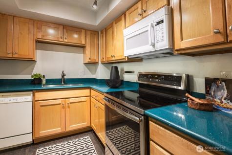 2001 E Yesler Seattle WA 98122