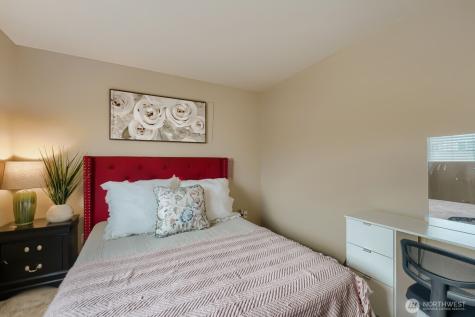 15150 140th Way SE Renton WA 98058