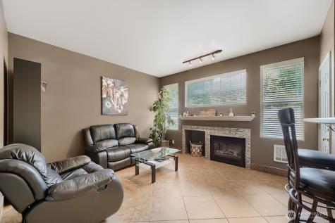 15150 140th Way SE Renton WA 98058