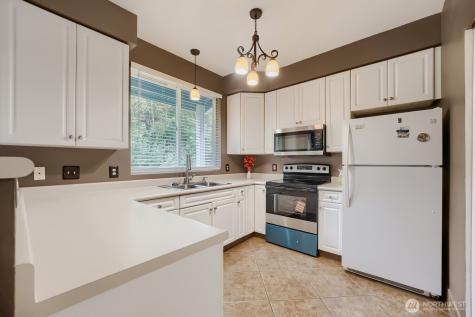 15150 140th Way SE Renton WA 98058