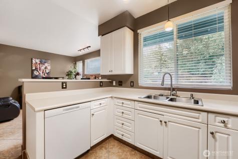 15150 140th Way SE Renton WA 98058