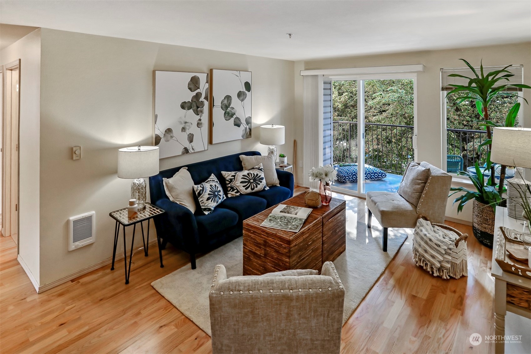 12050 15th Avenue Ne Seattle WA 98125