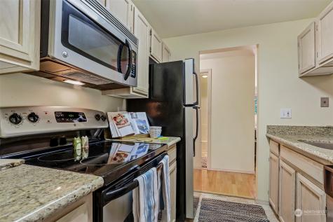 12050 15th Avenue Ne Seattle WA 98125