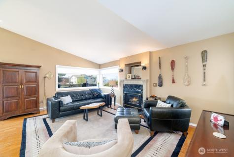 2443 55th Avenue SW Seattle WA 98116