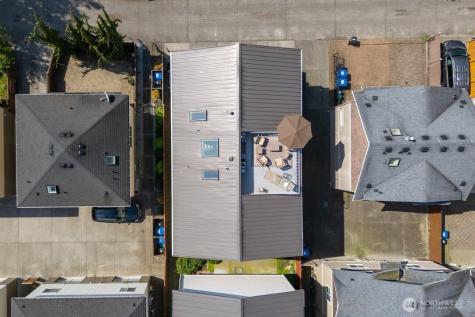 2443 55th Avenue SW Seattle WA 98116