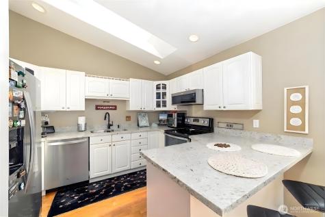 2443 55th Avenue SW Seattle WA 98116