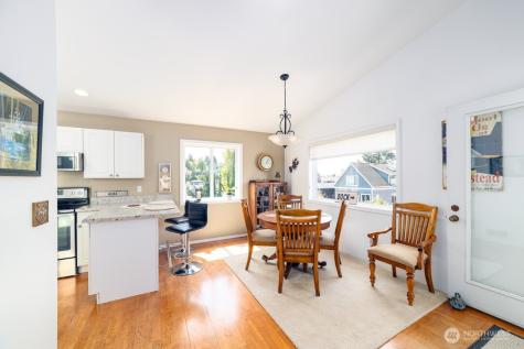 2443 55th Avenue SW Seattle WA 98116