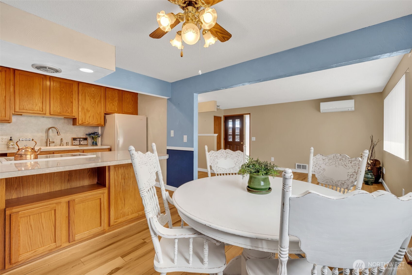 348 7th Place SE Puyallup WA 98372