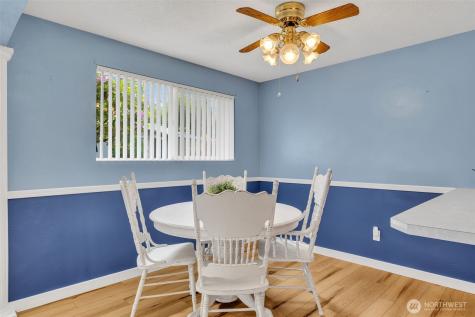 348 7th Place SE Puyallup WA 98372