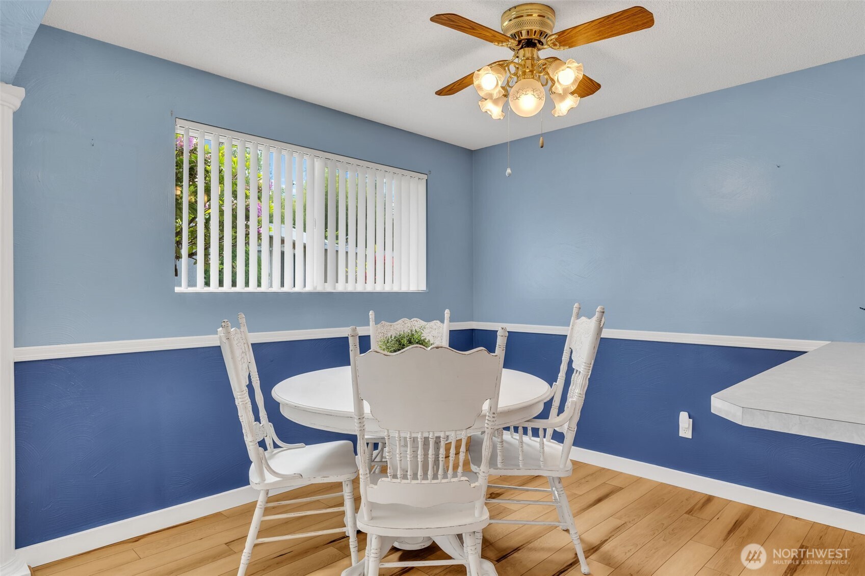 348 7th Place SE Puyallup WA 98372