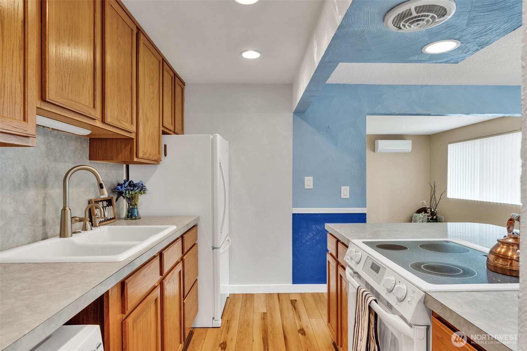 348 7th Place SE Puyallup WA 98372