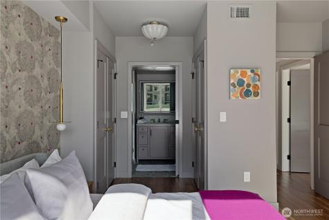 2929 1st Avenue Seattle WA 98121