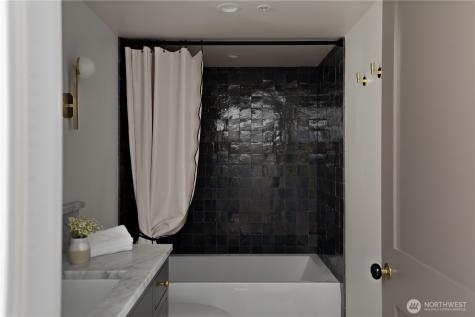 2929 1st Avenue Seattle WA 98121