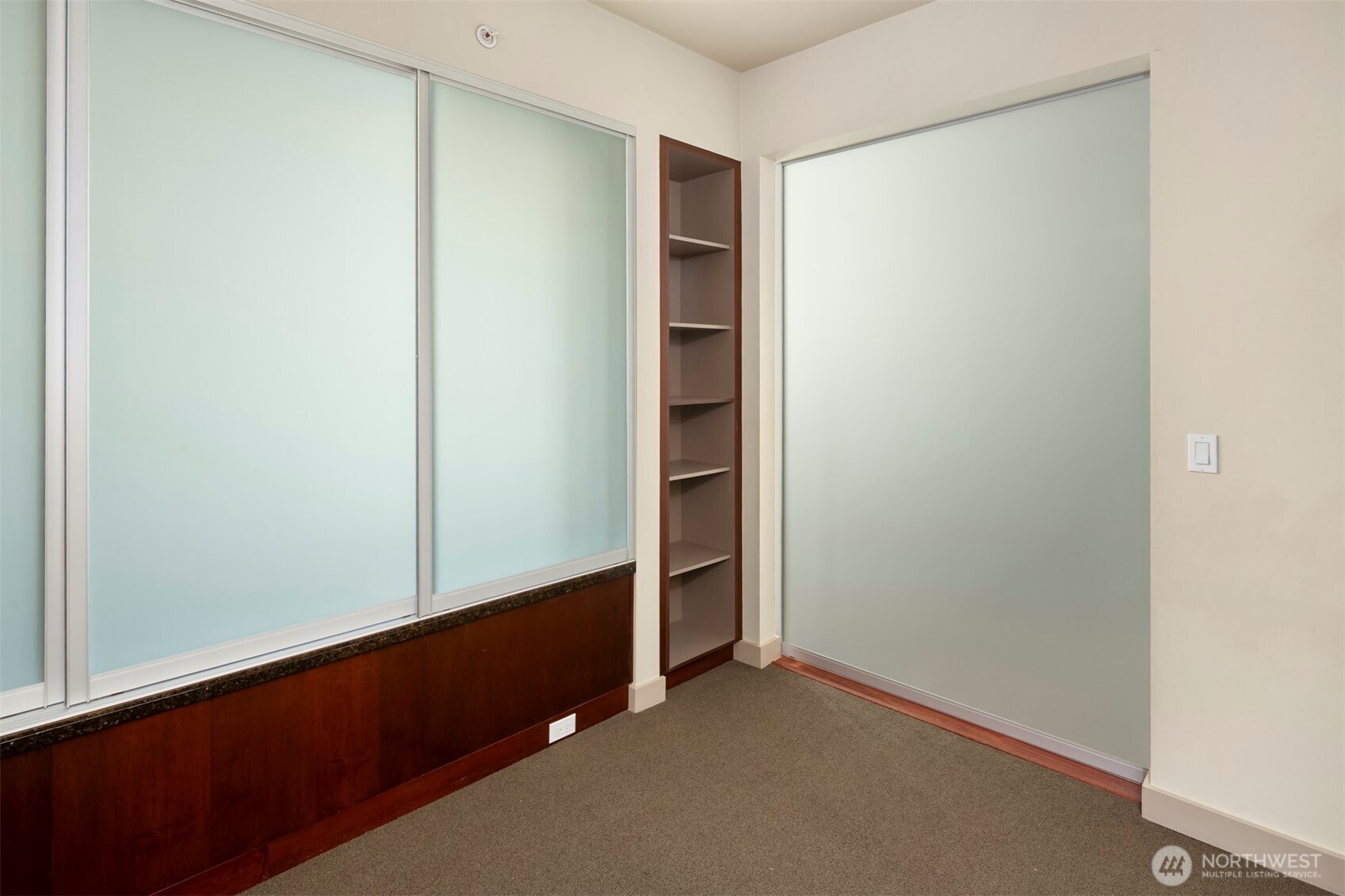 910 Lenora Street Seattle WA 98121