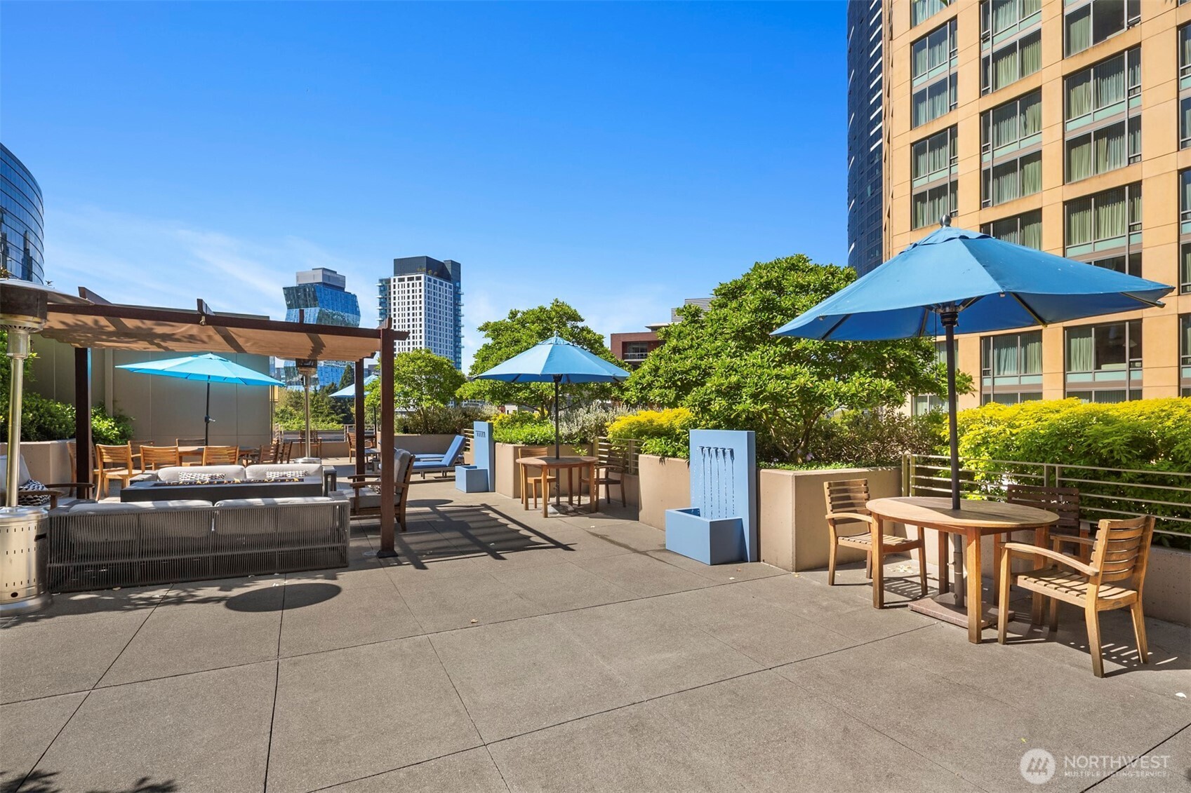 910 Lenora Street Seattle WA 98121
